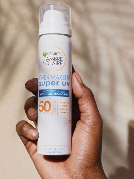 ضدآفتاب گارنیر اسپری Ambre Solaire Over Makeup Super UV Protection Mist SPF50