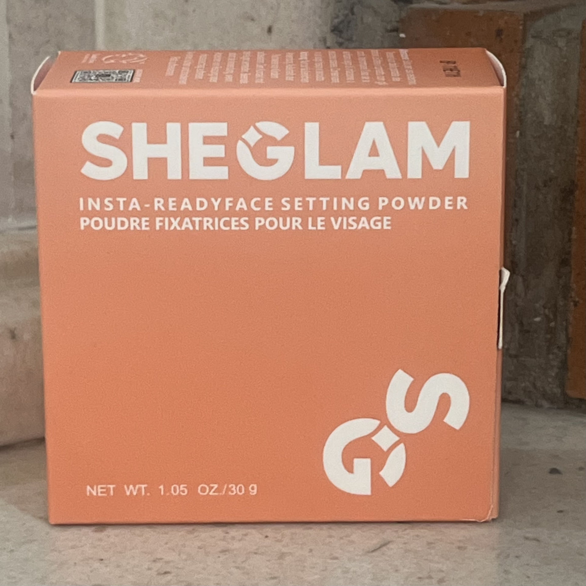 پودر فیکس زرد شیگلم Sheglam